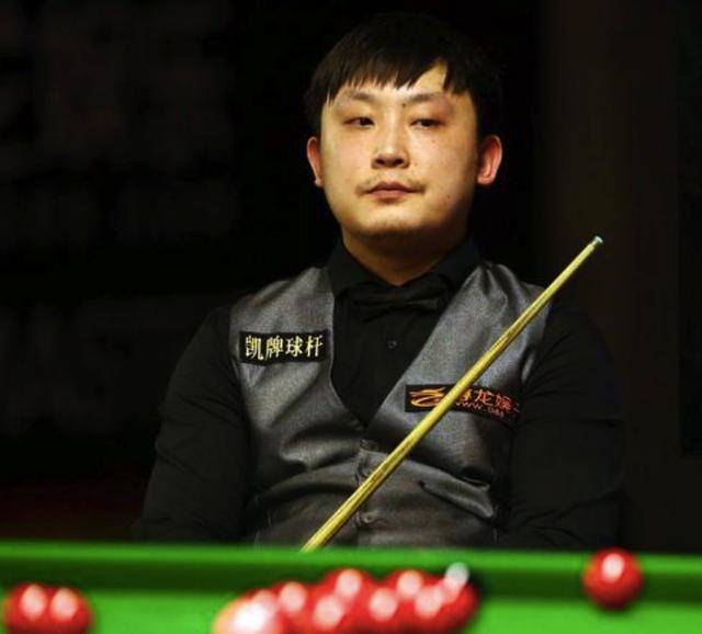 并在比赛中 并在比赛中