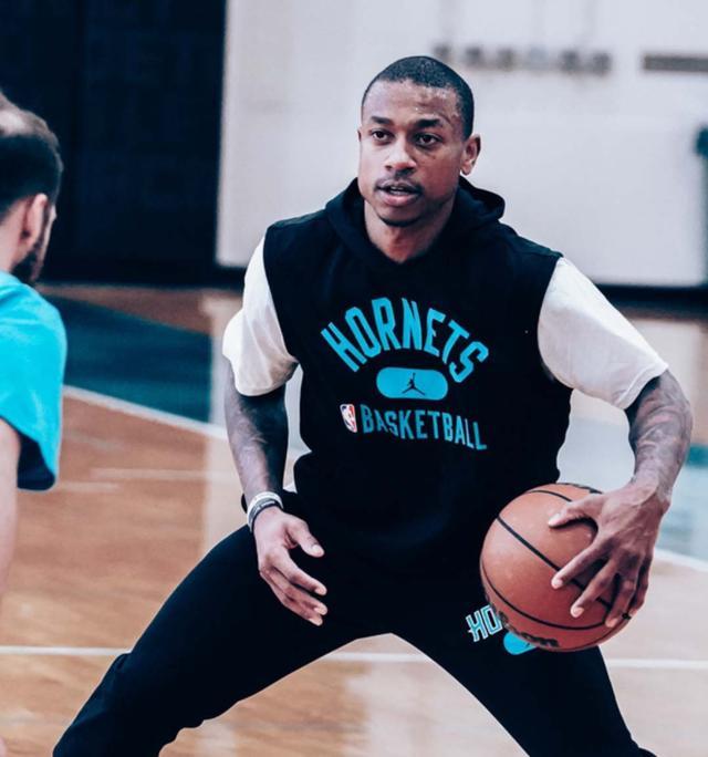 下稳健发展 下稳健发展